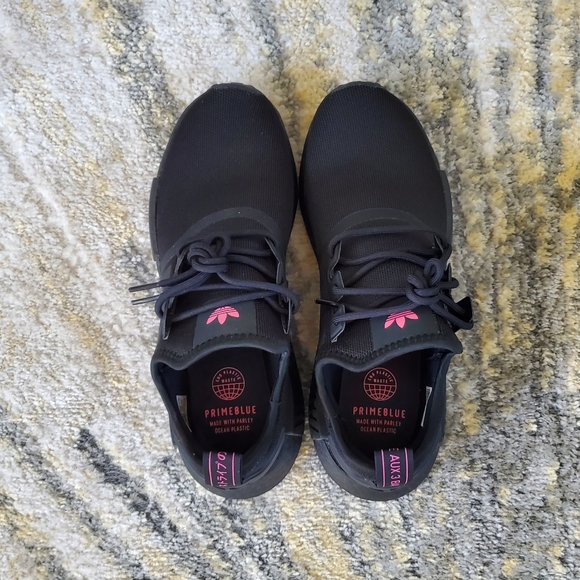 Adidas NMD_R1 Primeblue - Picture 4 of 8